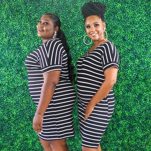 Striped Dress 💚 - 1x 2x 3x - Picture 3 of 3